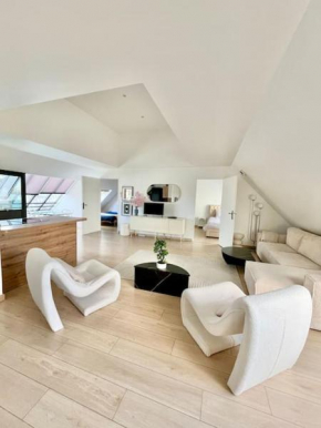 Penthouse 90m2 Terrace Parking 10m Paris Center